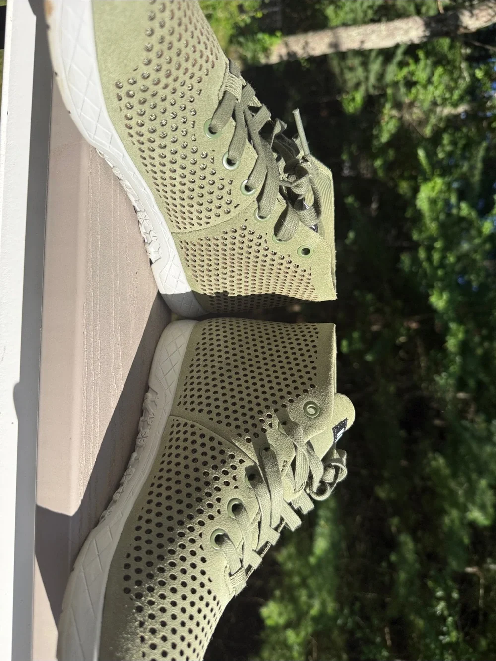 NOBULL womens mid suede trainer